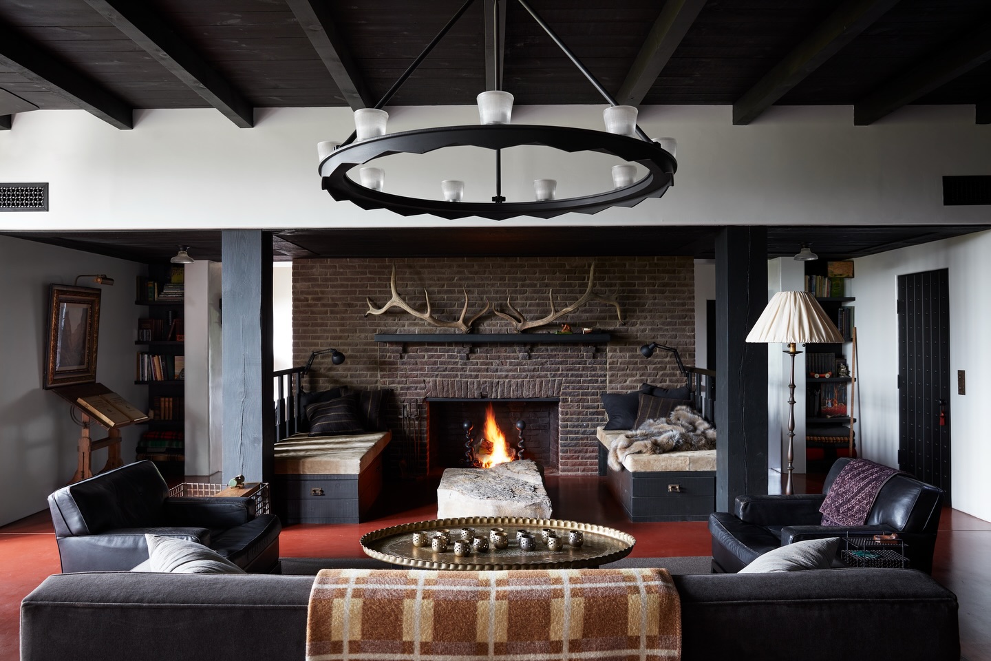 18. Warm Black Seating with Earthy Color