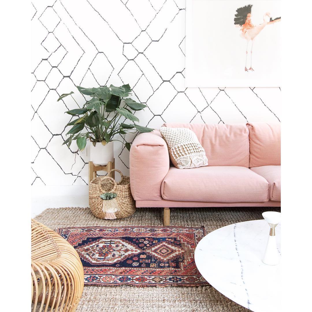 Repeating Wallpaper as the Main Decoration