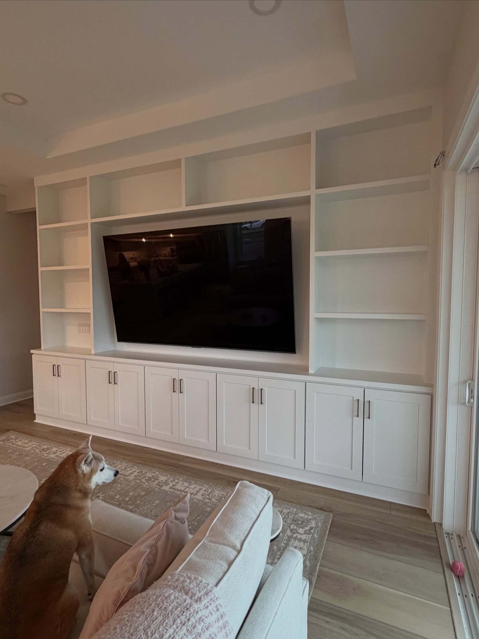 10. Turn the Whole Wall Into a Frame