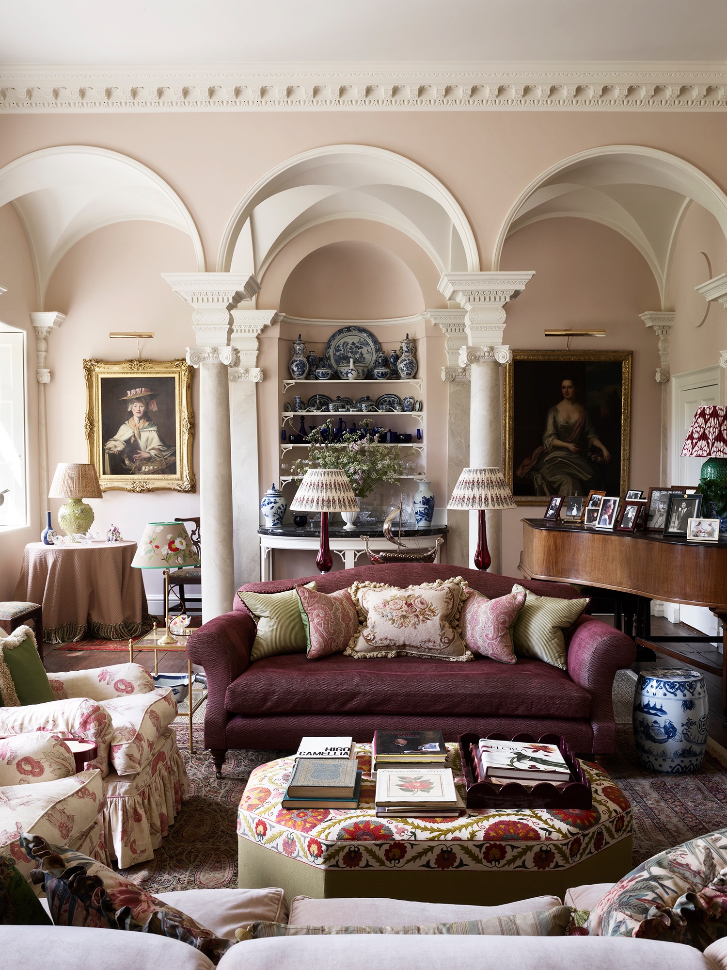 19. Arrange Straight Seats Around an Oval Ottoman