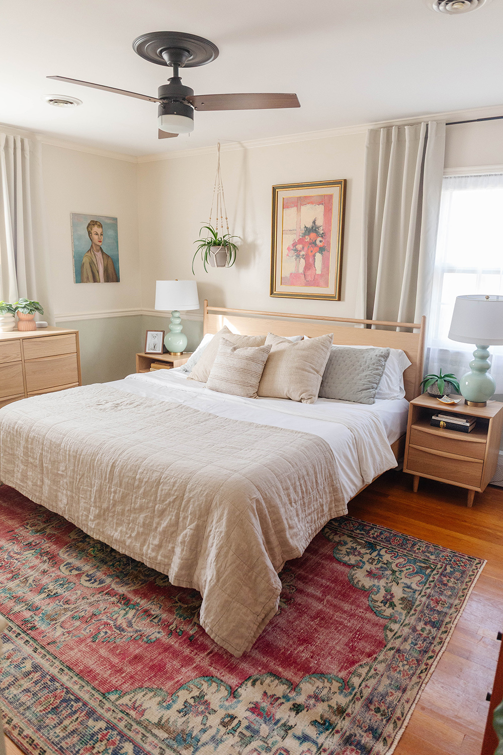 4. Use Pale Wood as a Flexible Furniture Foundation