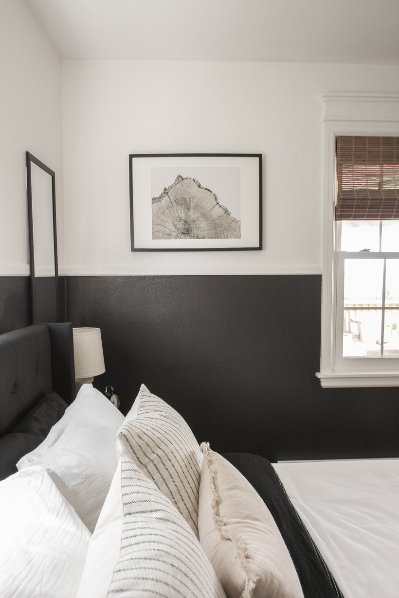 20. Choose a Nature Print for a Crisp Two Tone Wall