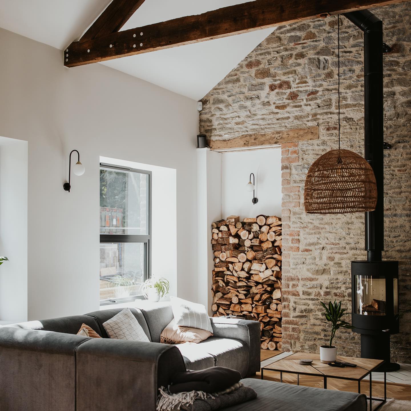 7. Balance Rugged Stone With Slim Black Accents