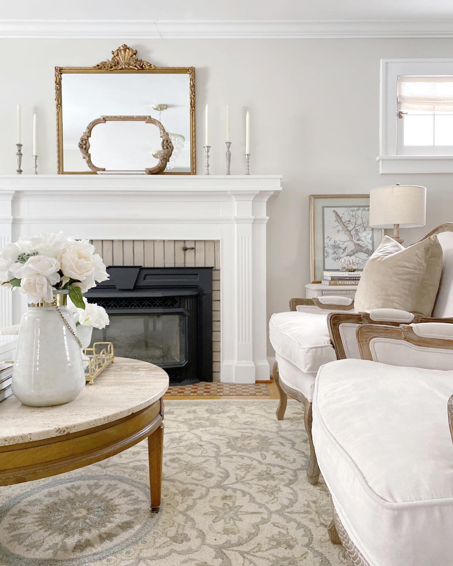 Let Curved Chair Frames Stand Out Against Plain Upholstery