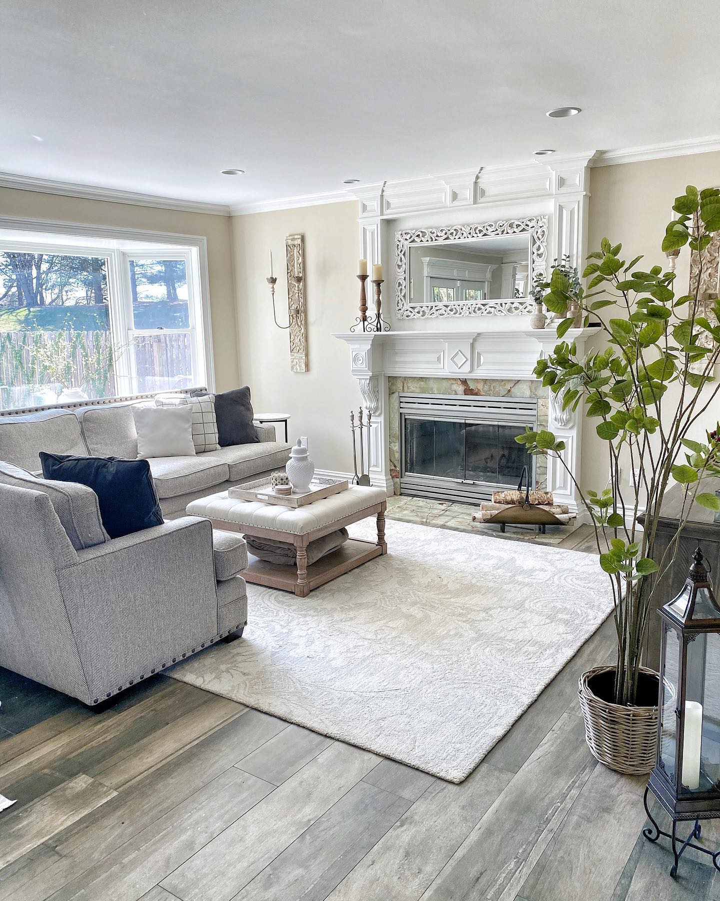 Unify the Seating With a Quietly Patterned Rug