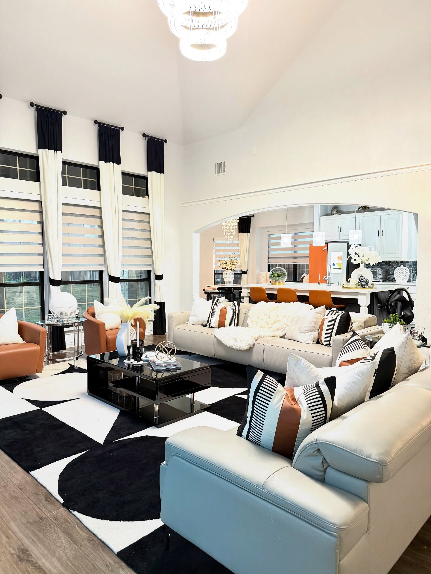 8. Anchor Pale Seating With a Bold Geometric Rug