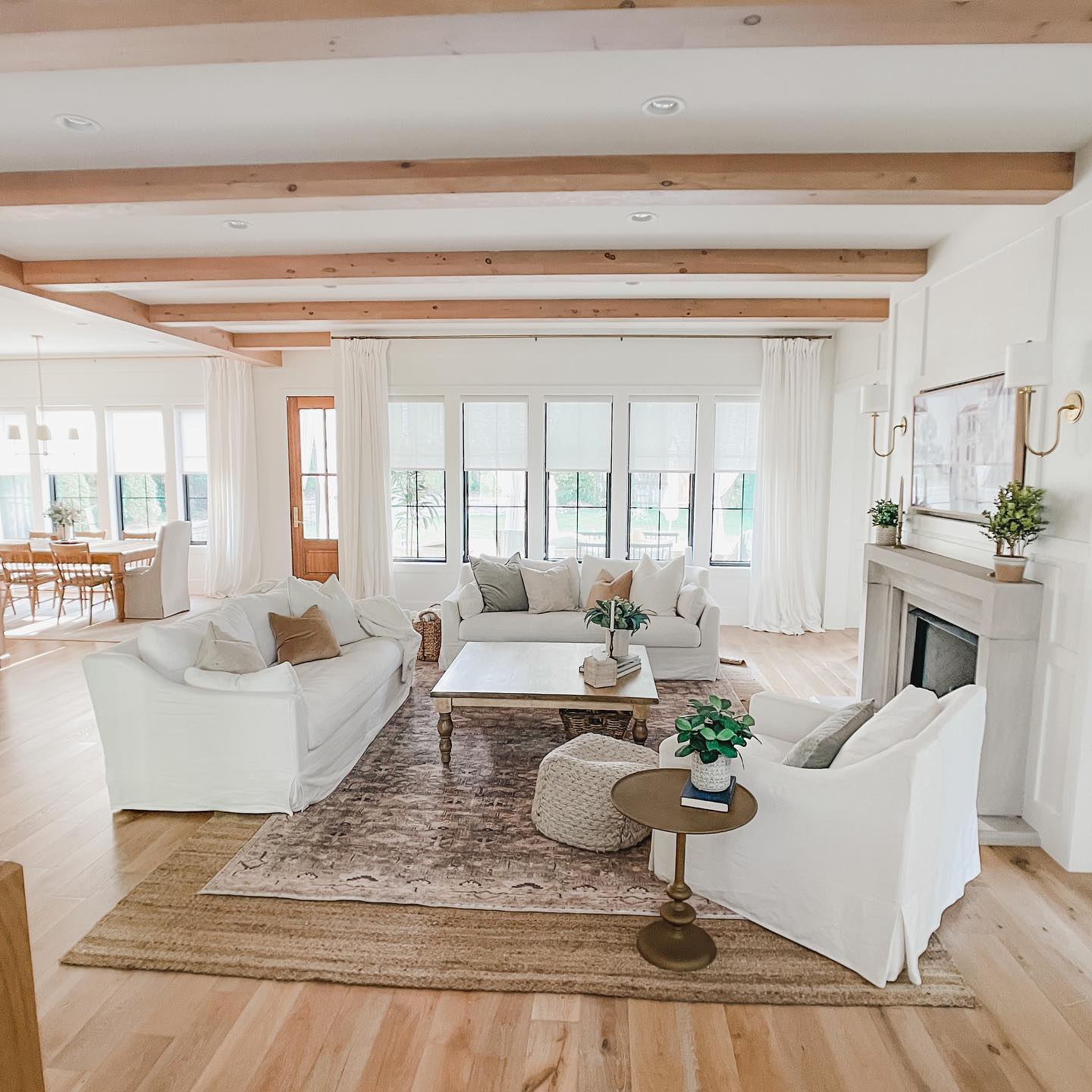 Let Exposed Beams Set a Quiet Natural Palette