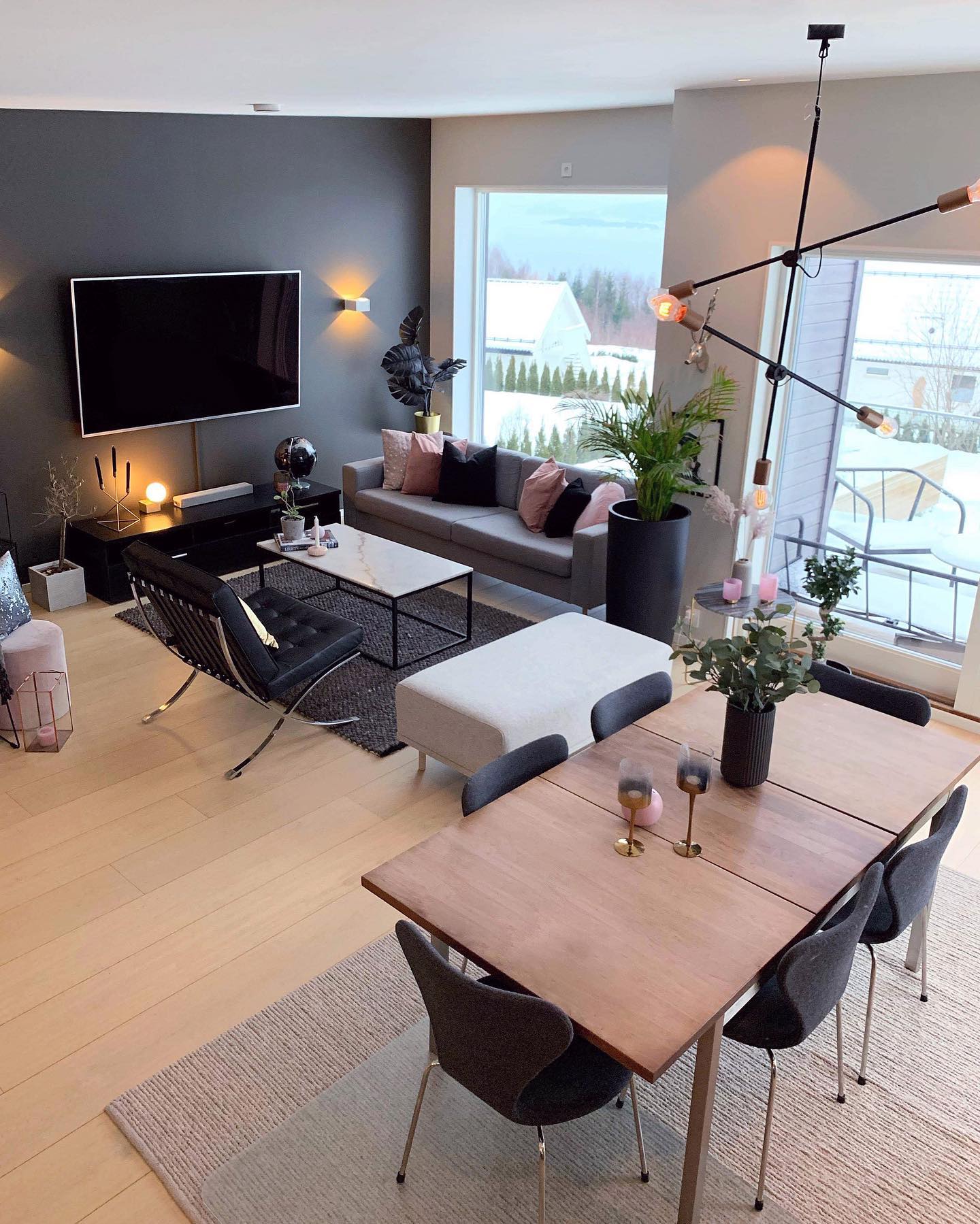 Make a Sitting Zone Within a Shared Room