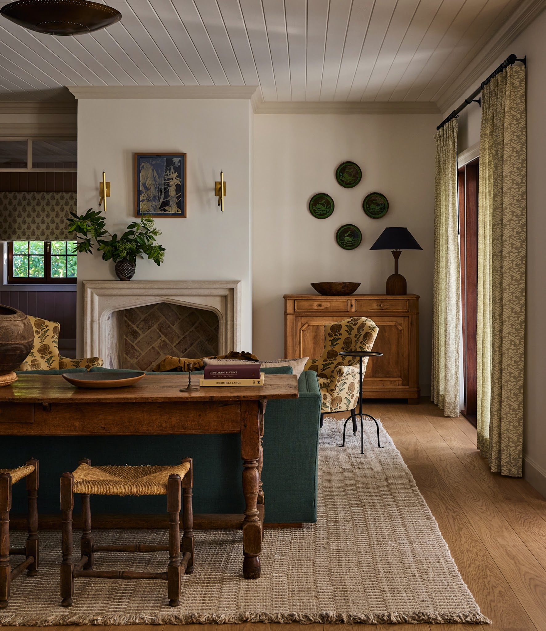 10. Layer Black Accessories Around a Brown Console