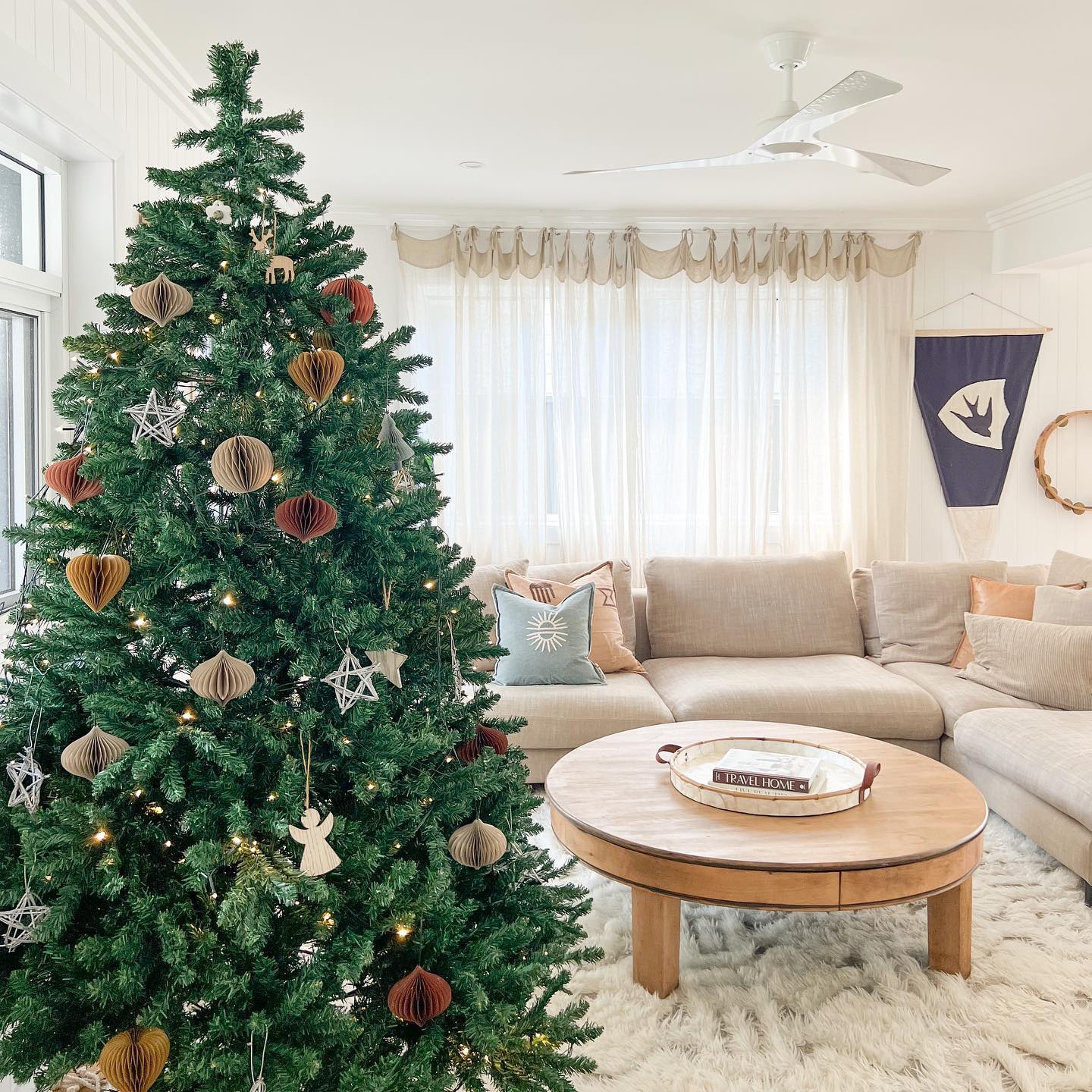 11. Keep Holiday Accents Within a Natural Palette