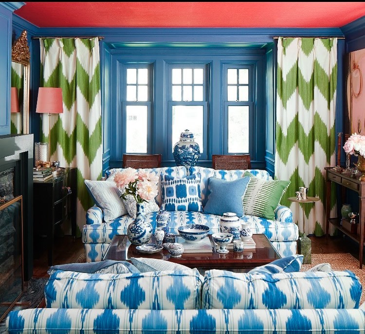 12. Mix Oversized Ikat Patterns With a Gilded Mirror