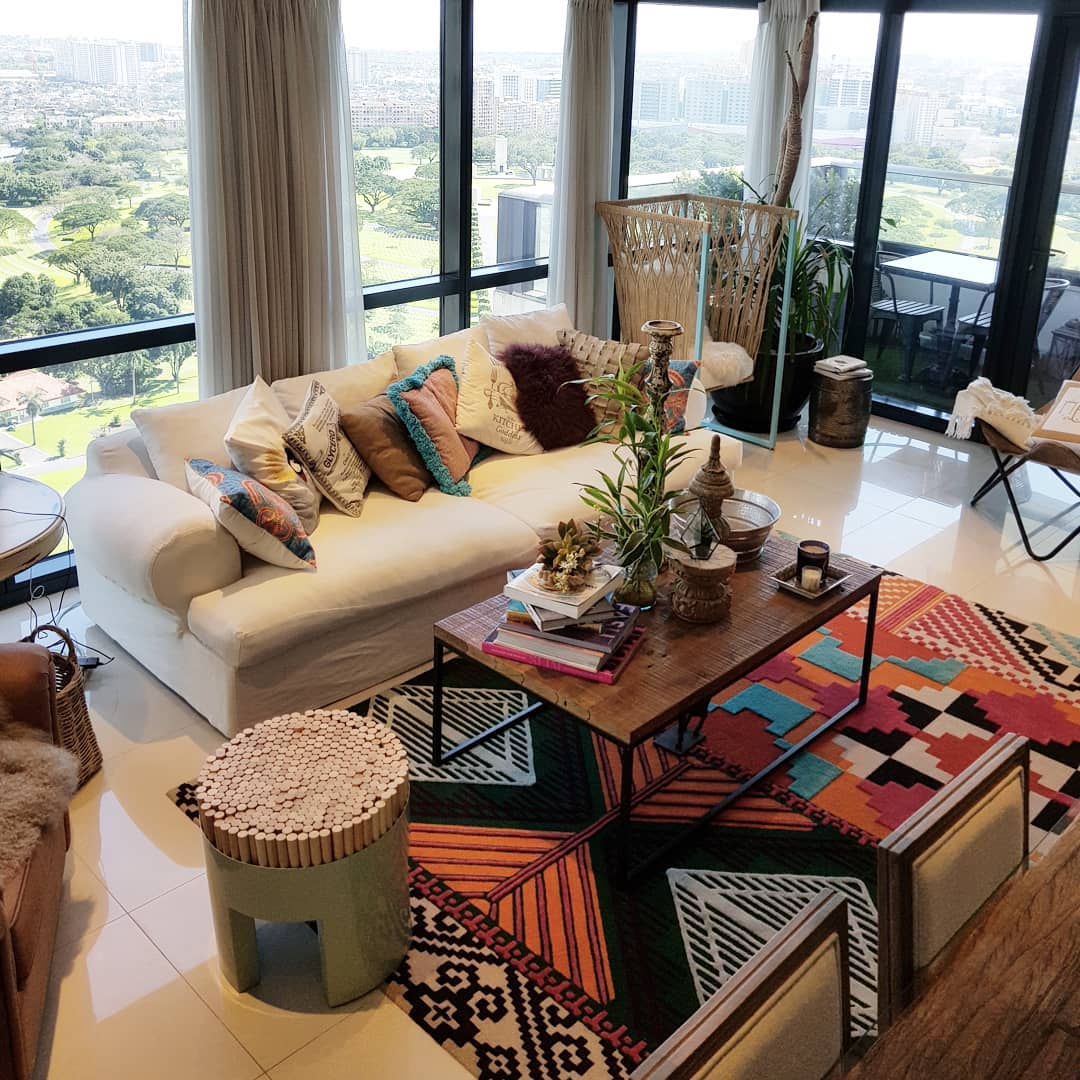 19. Pair an Open Woven Chair With a Soft Sofa