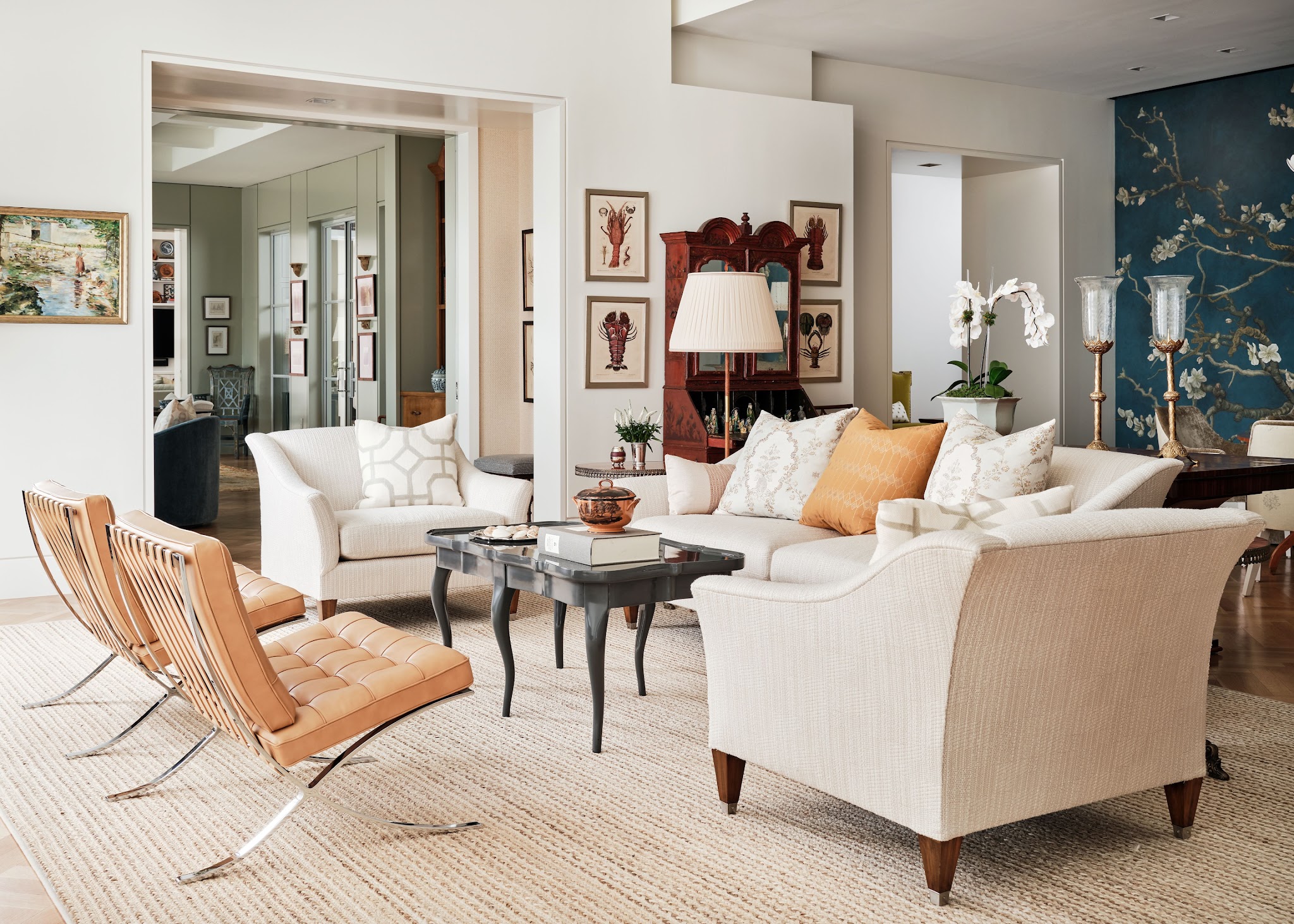 14. Contrast Tan Leather Chairs With a Blue Decorative Panel