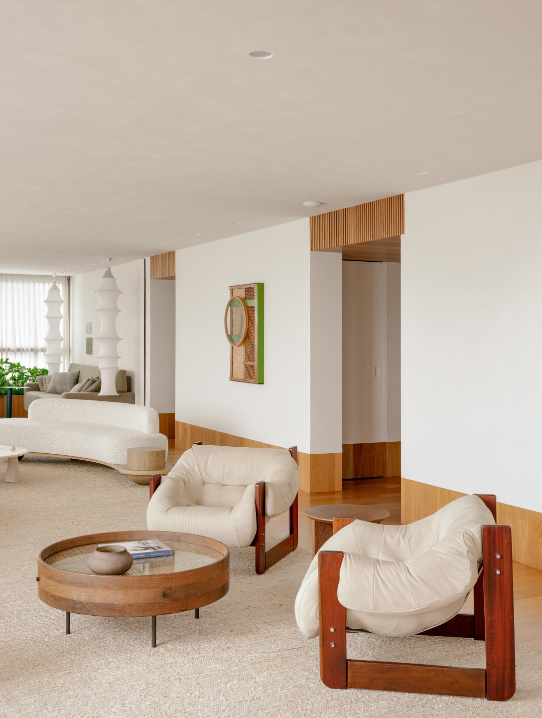11. Let Warm Wood Outline Soft White Seating