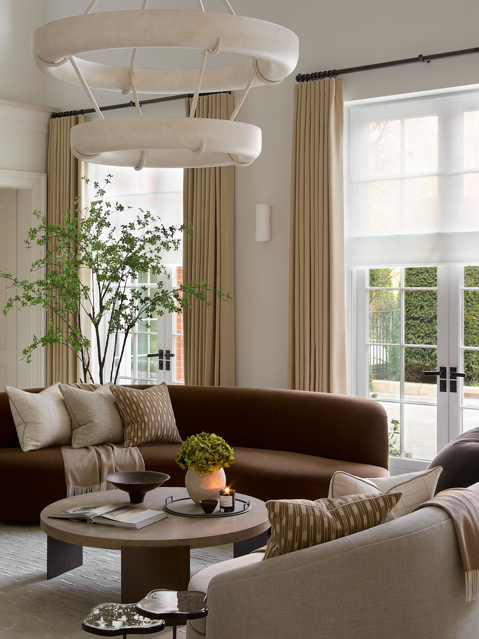 16. Echo a Curved Sofa With Rounded Lighting