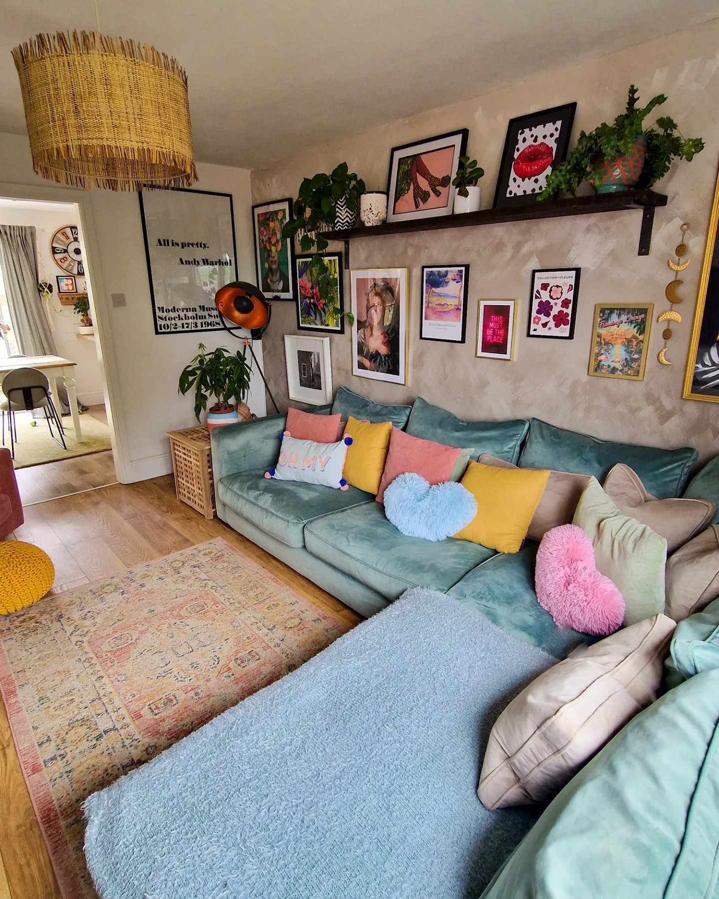 19. Arrange a Color Sequence Along a Sectional