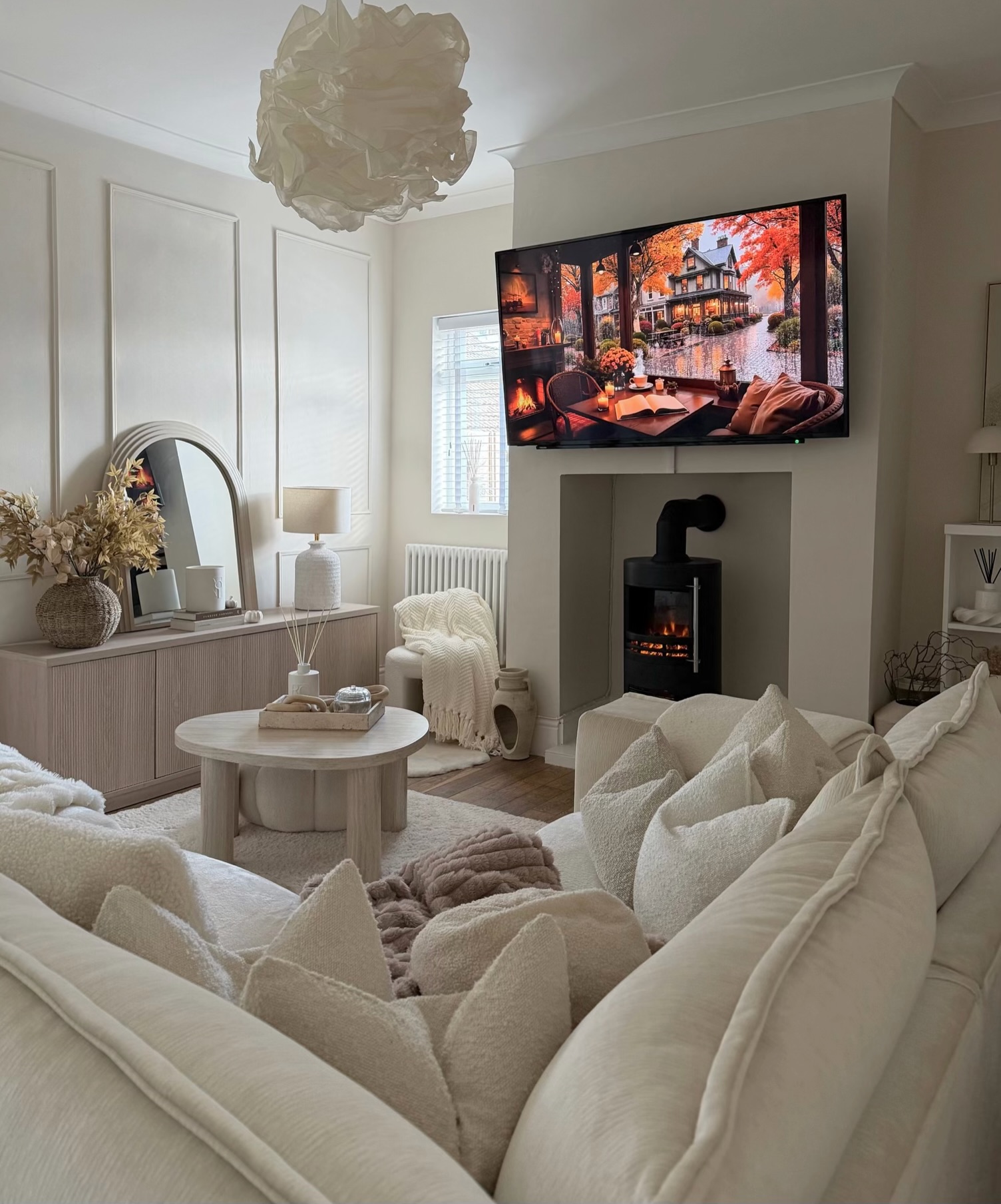 8. Give Cream Walls a Paneled Rhythm