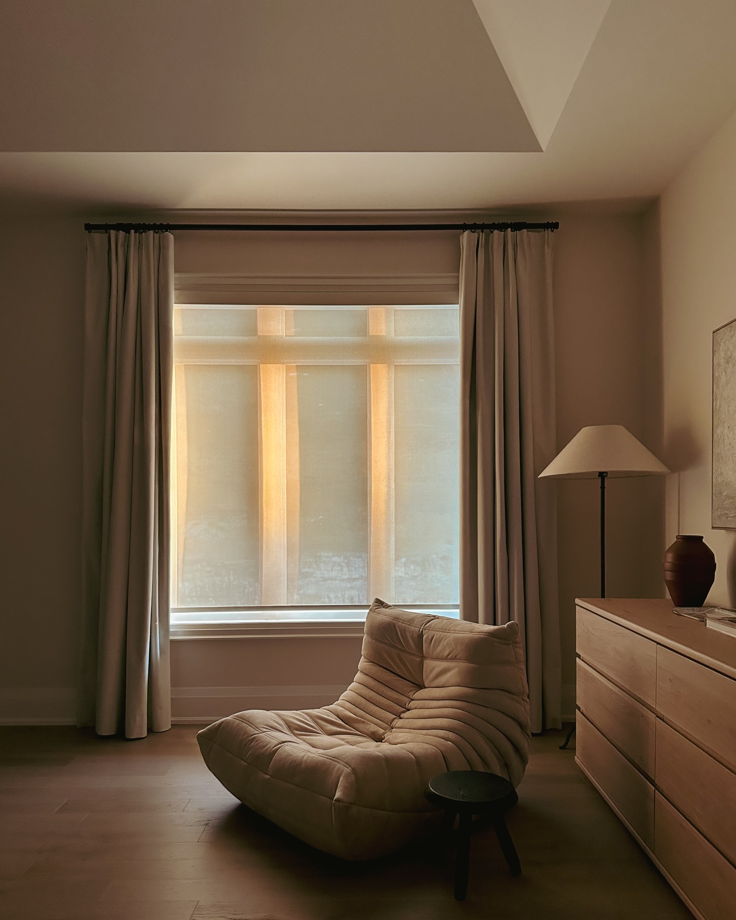 9. Keep a Low Lounge Chair Visually Light
