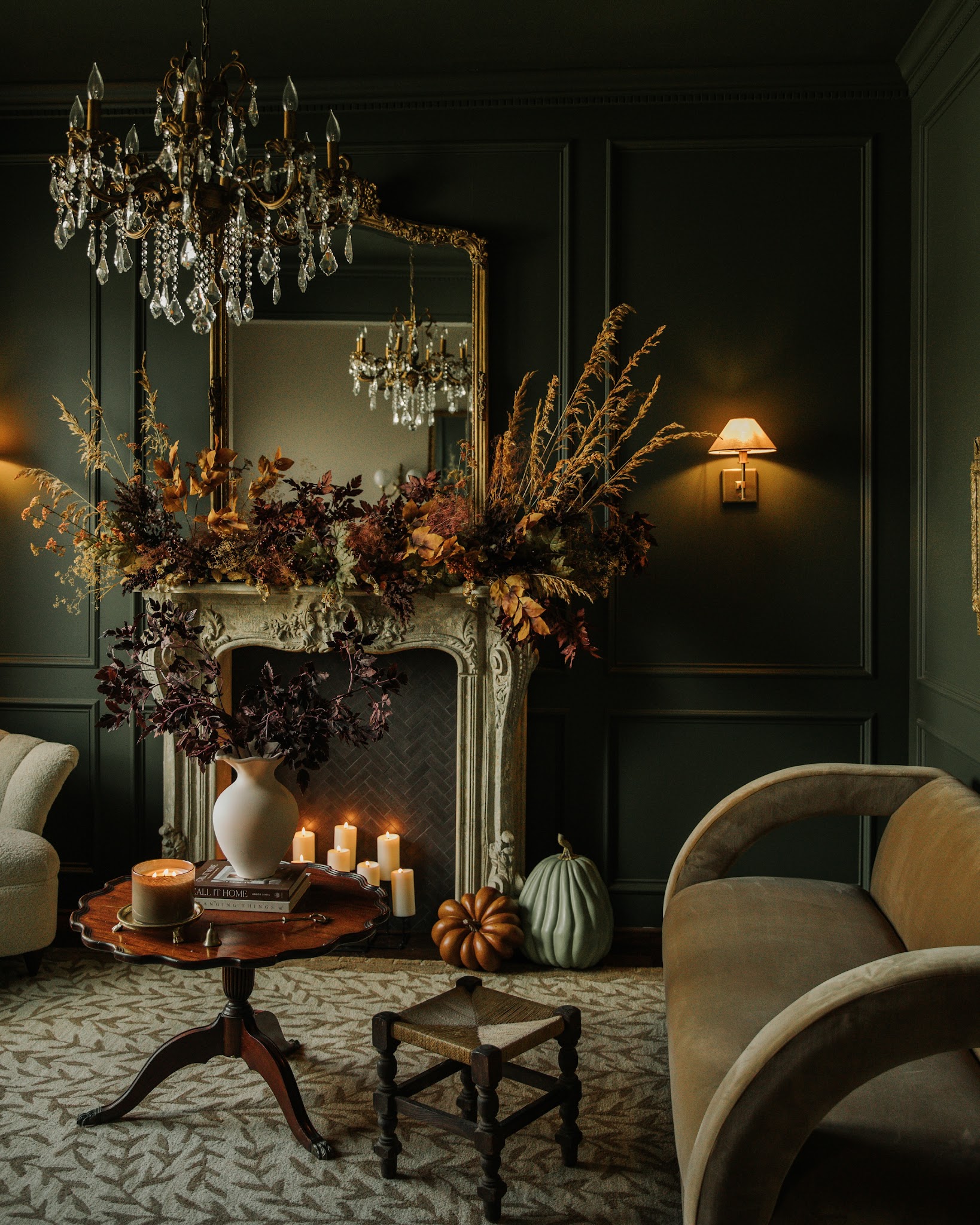 10. Use Dark Green to Frame Seasonal Foliage
