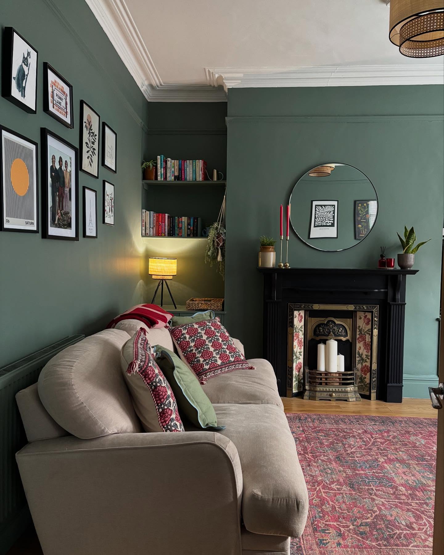 11. Draw Berry Accents From Fireplace Tiles