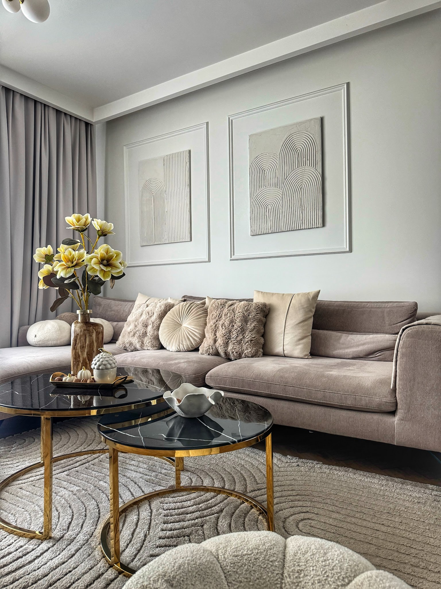 10. Neutral Curves with a Touch of Shine
