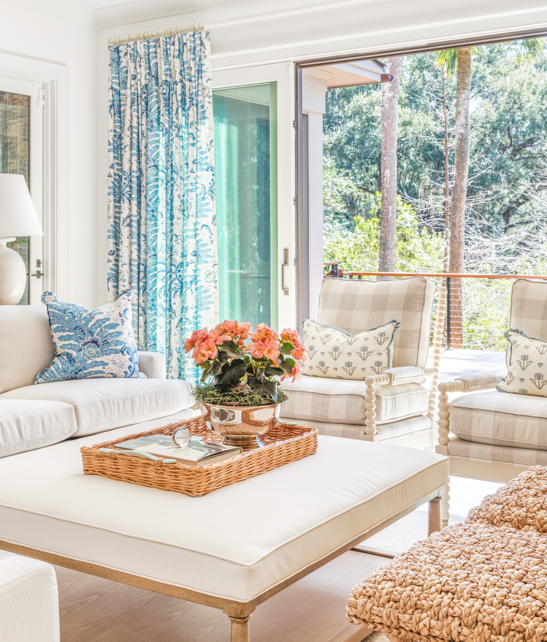 20. Let Blue Florals Freshen a White Seating Group