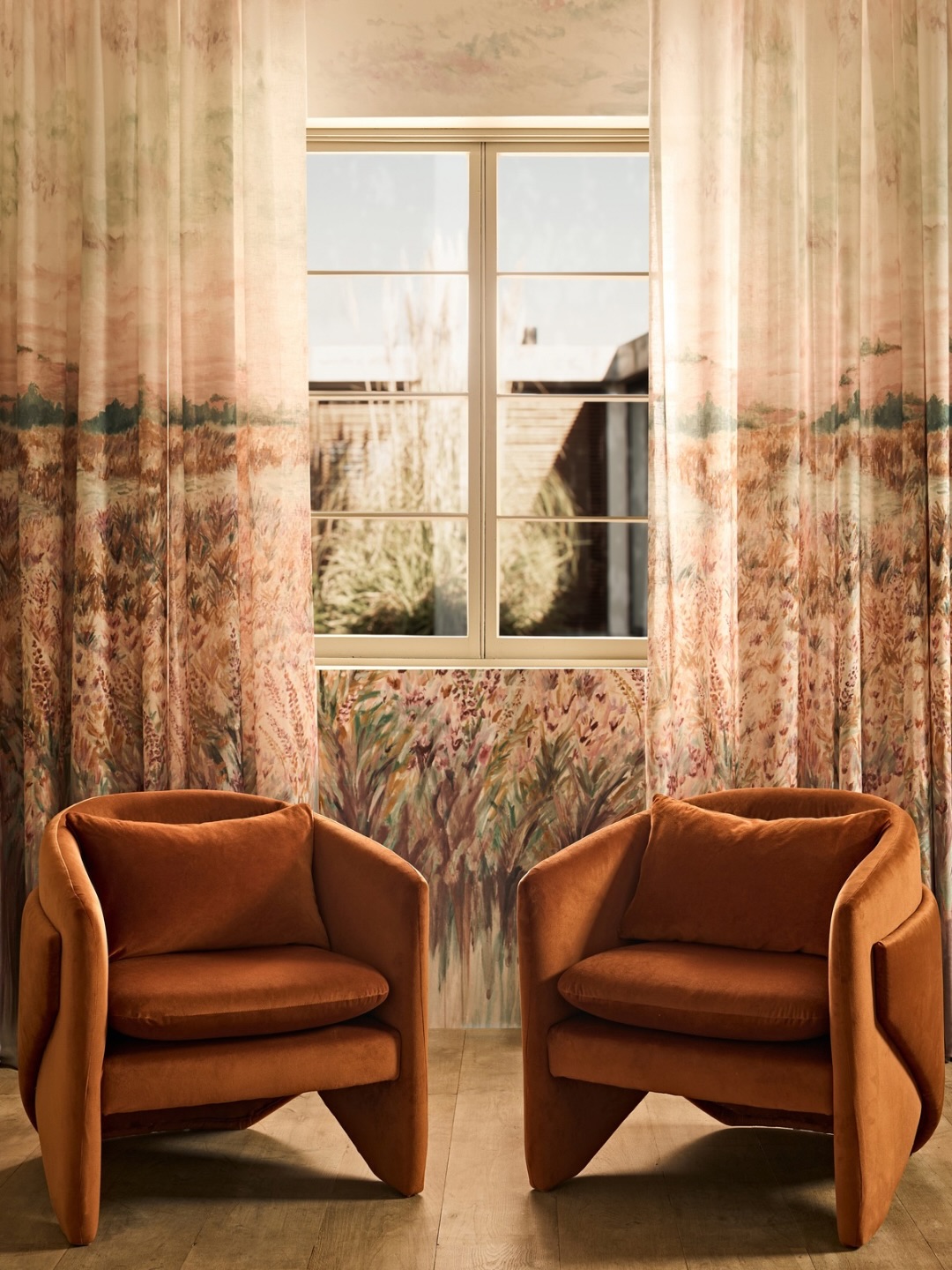 11. Surround Rust Chairs With a Green Meadow Print