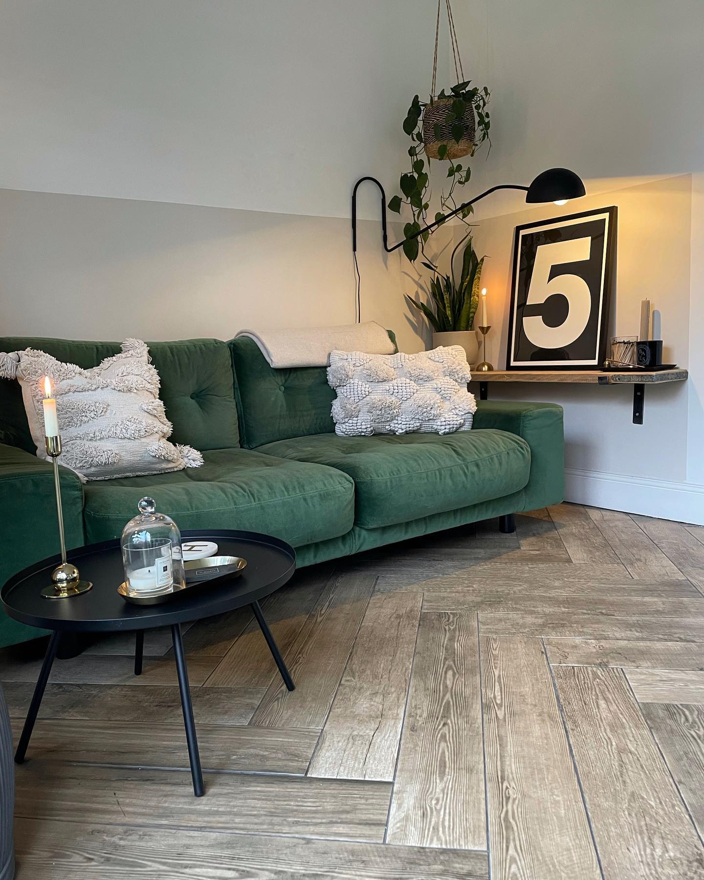 14. Keep a Green Sofa Corner Mostly Neutral