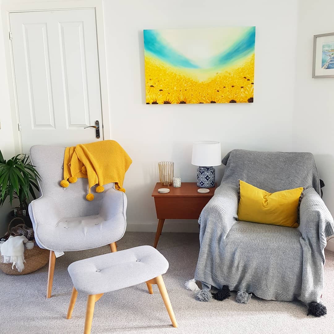 12. A Sunny Reading Corner for Two