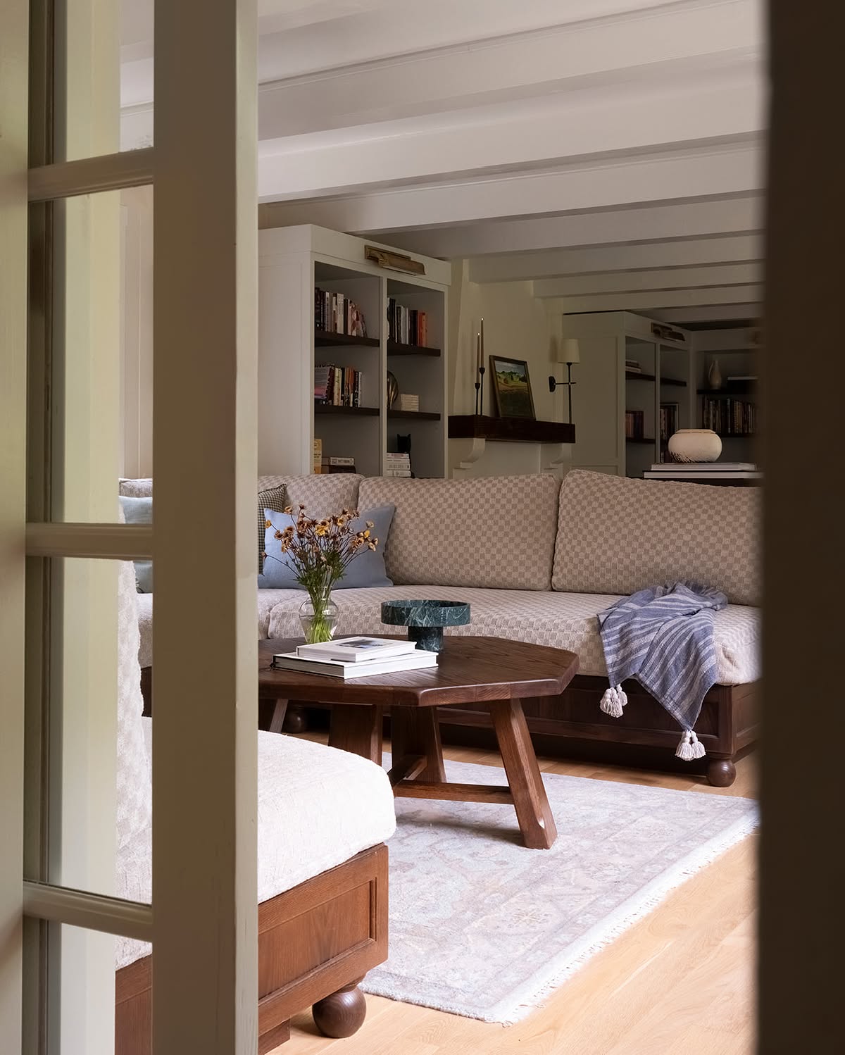15. Anchor Soft Gray Textiles With Substantial Wood