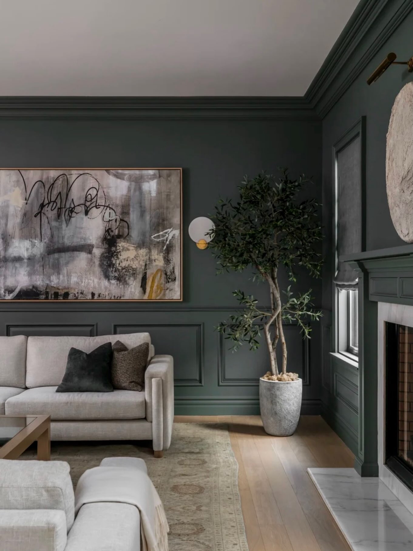 9. Paint the Trim Into a Deep Green Backdrop
