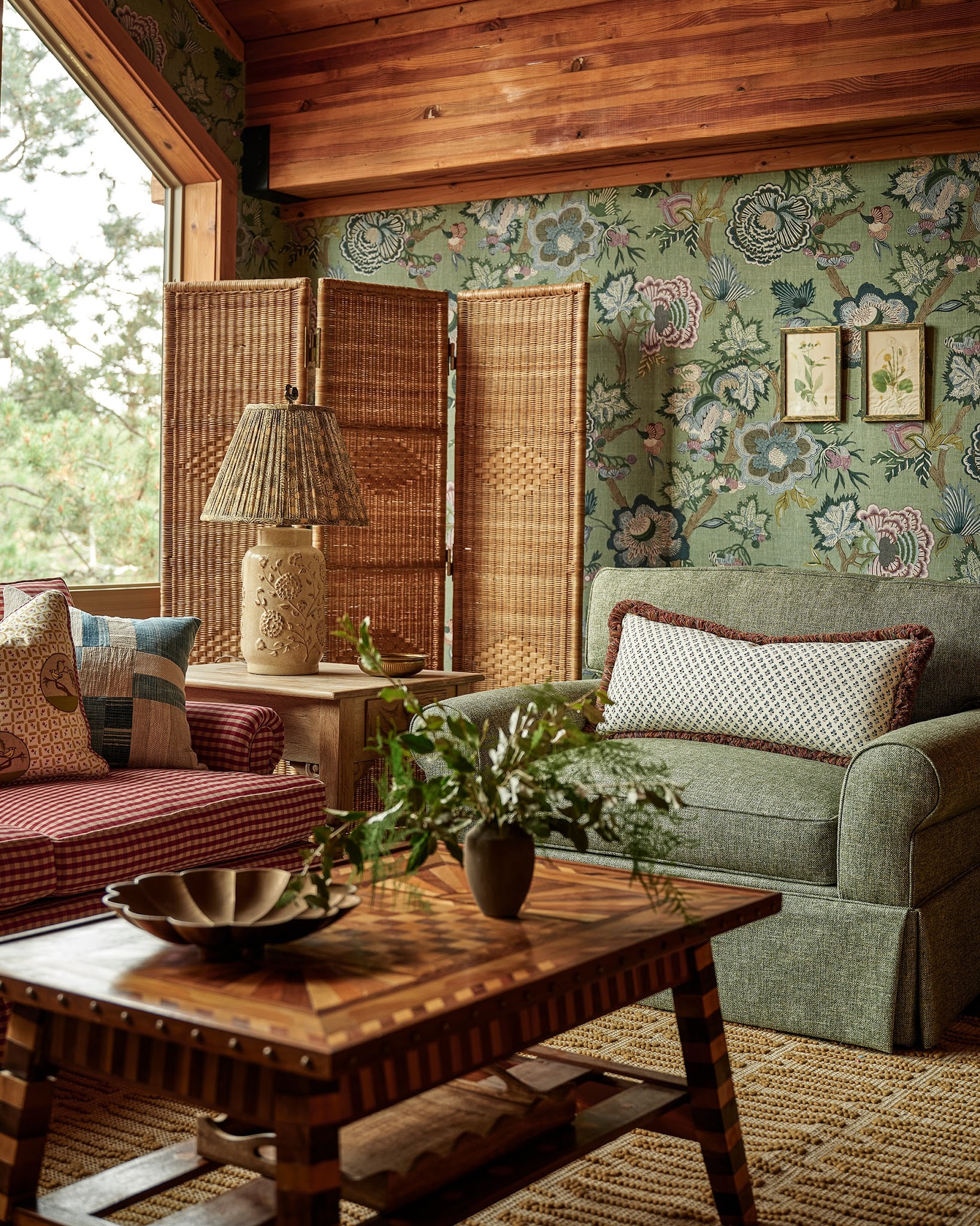 16. Make a Woven Screen Part of the Seating Area