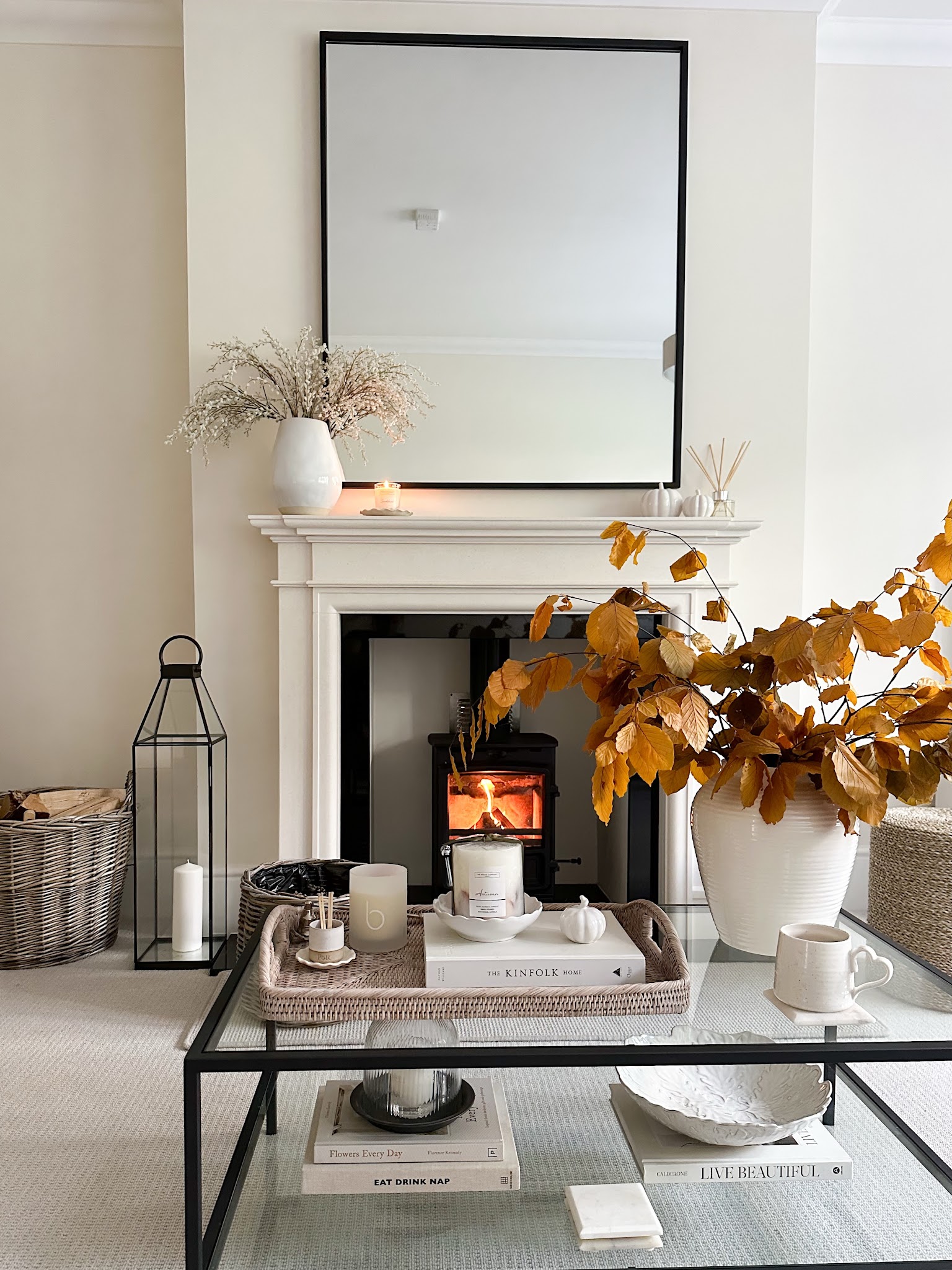 7. Repeat Black Lines Around a Pale Fireplace
