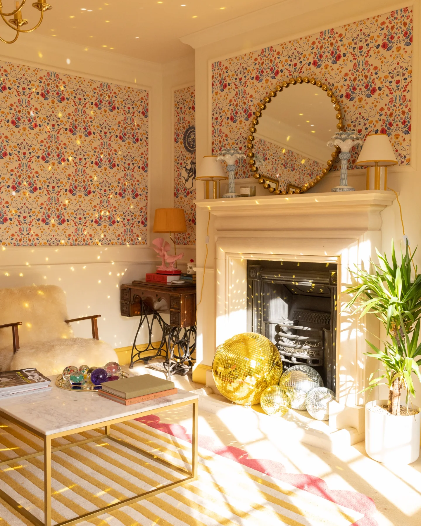 14. Frame Floral Wallpaper Inside Painted Molding