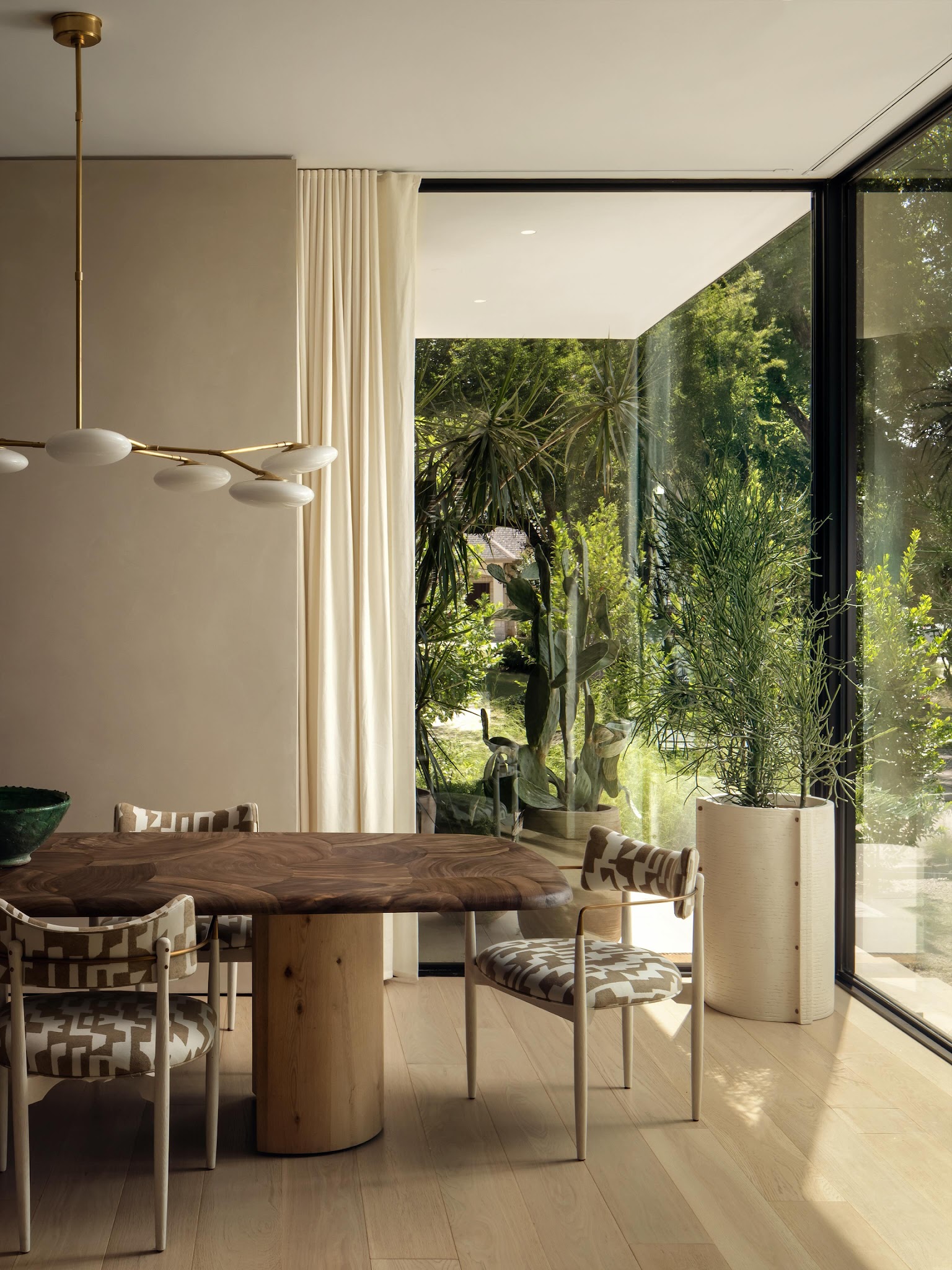 14. Balance Bold Wood Grain with Patterned Seats