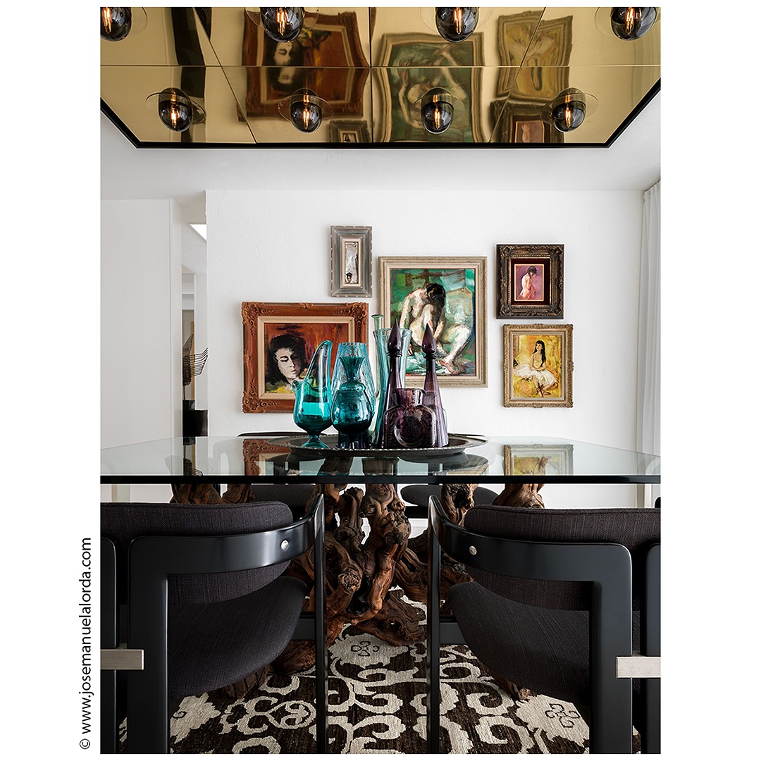 20. Add Glass and Reflective Finishes to the Dining Room