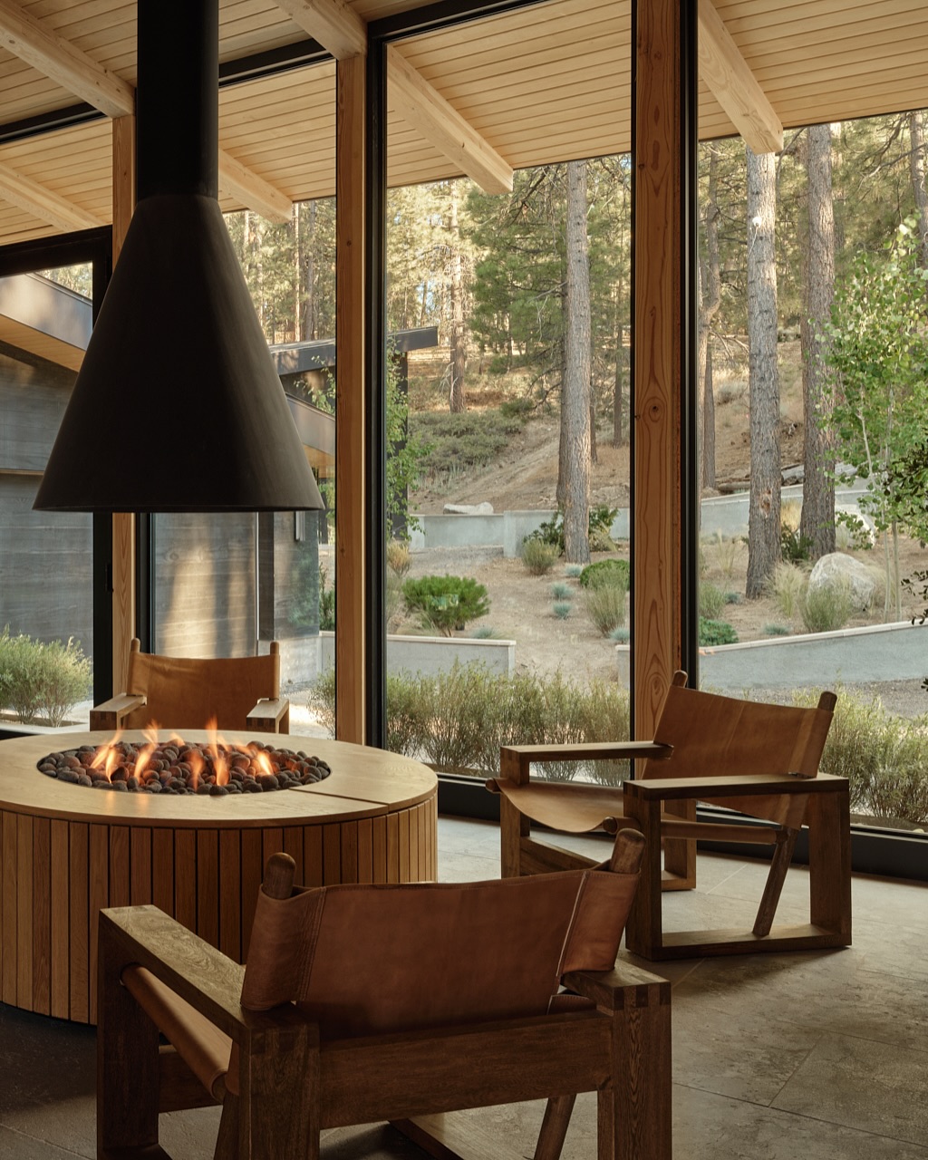 16. Make a Circular Hearth a Conversation Focus