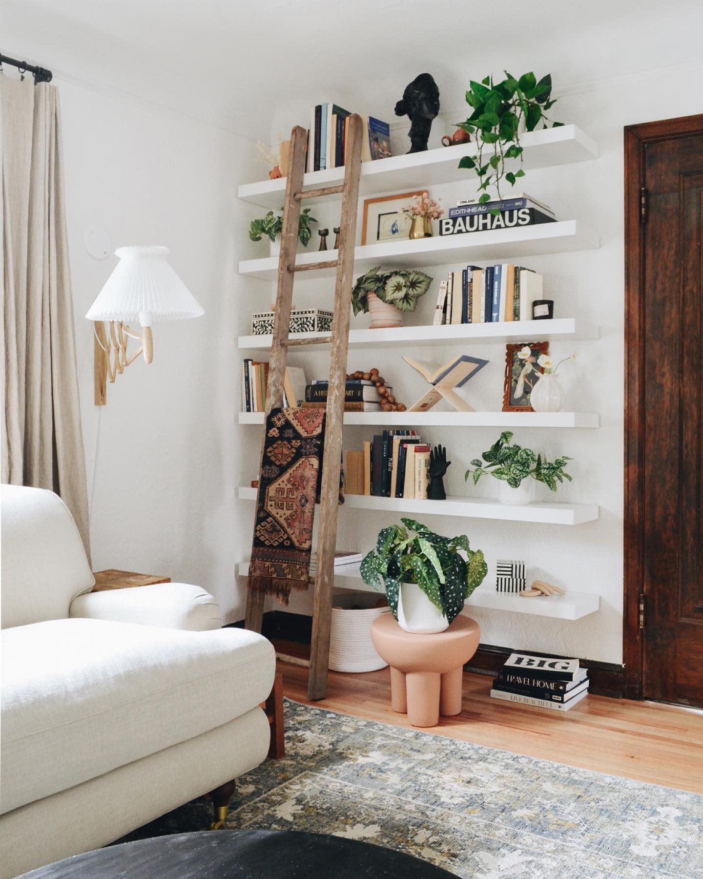 11. Give Collected Objects a Simple Shelf Framework