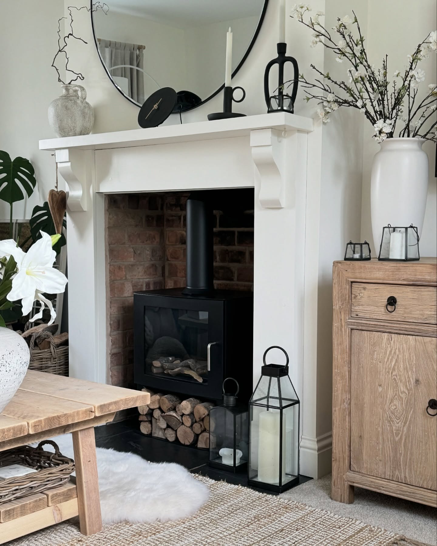 9. Keep the Mantel Simple and Sculptural