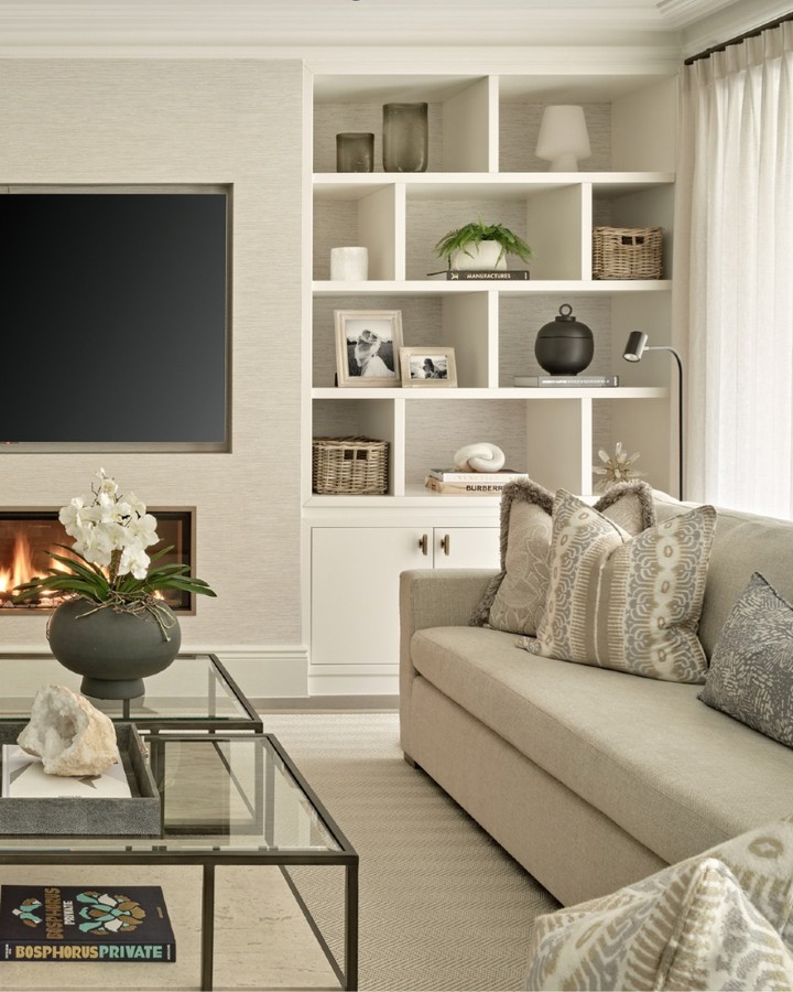 17. Keep a Layered Neutral Room Visually Light
