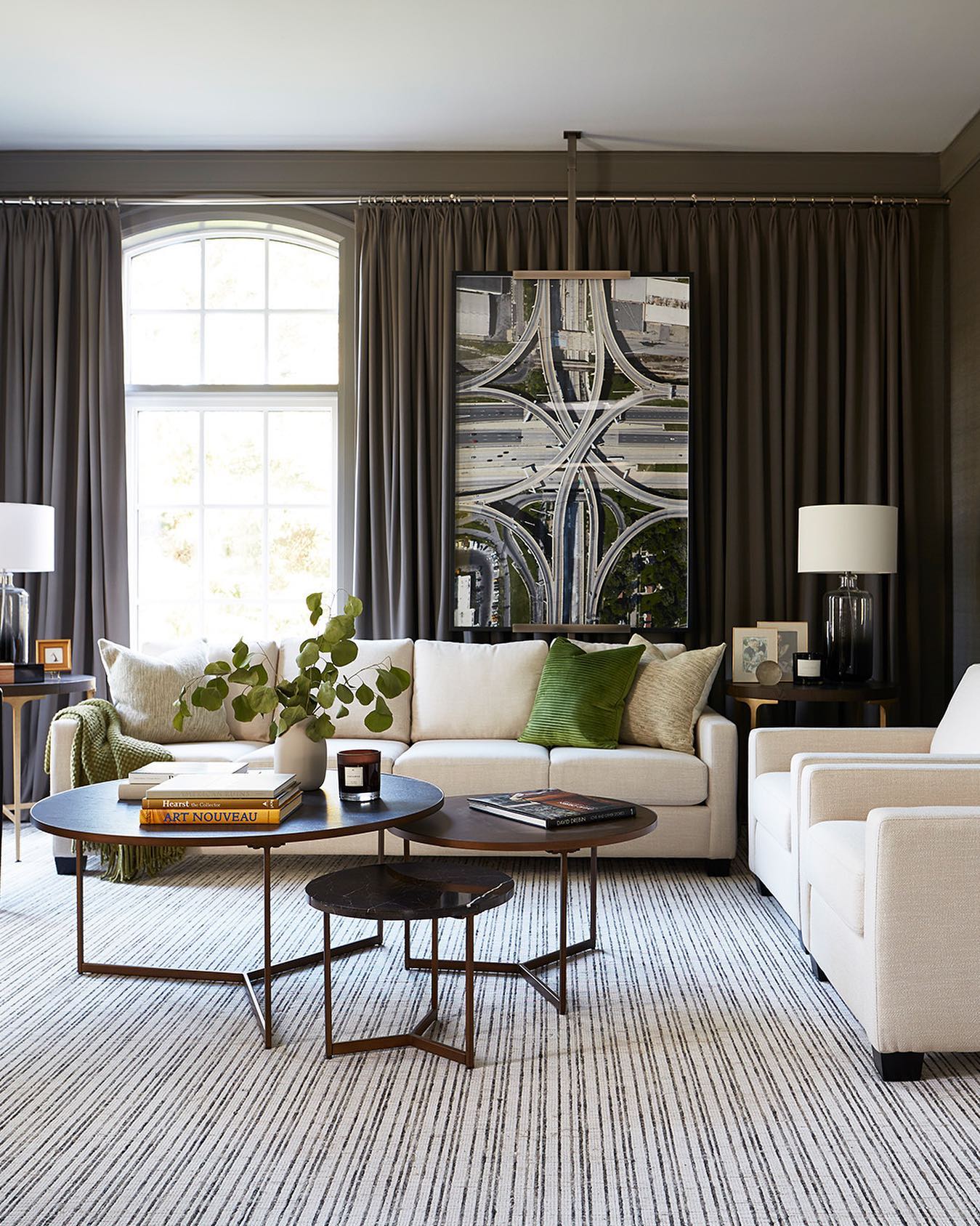 14. Overlap Nesting Tables at Different Heights