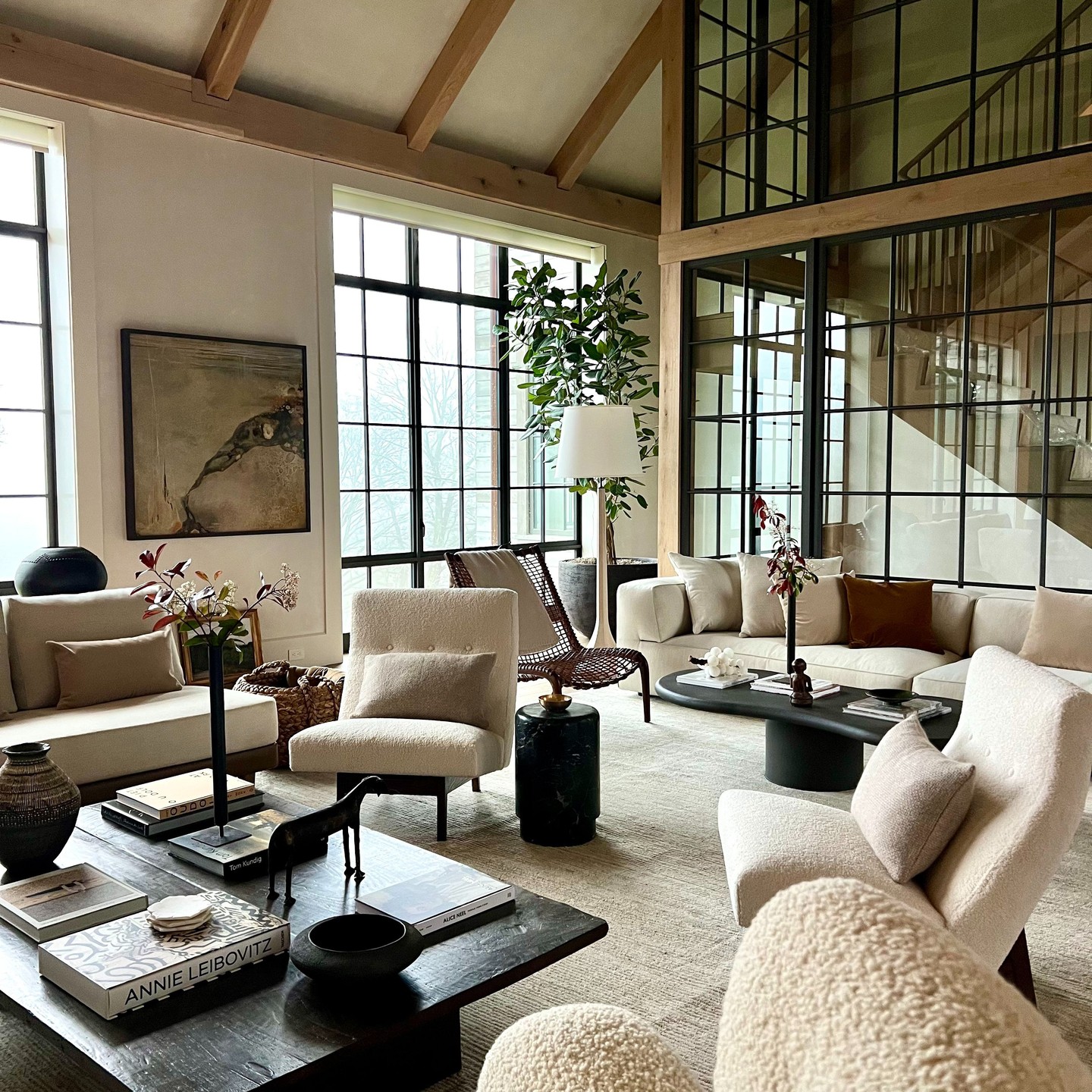 18. Use Black Glazing to Define Cream Seating