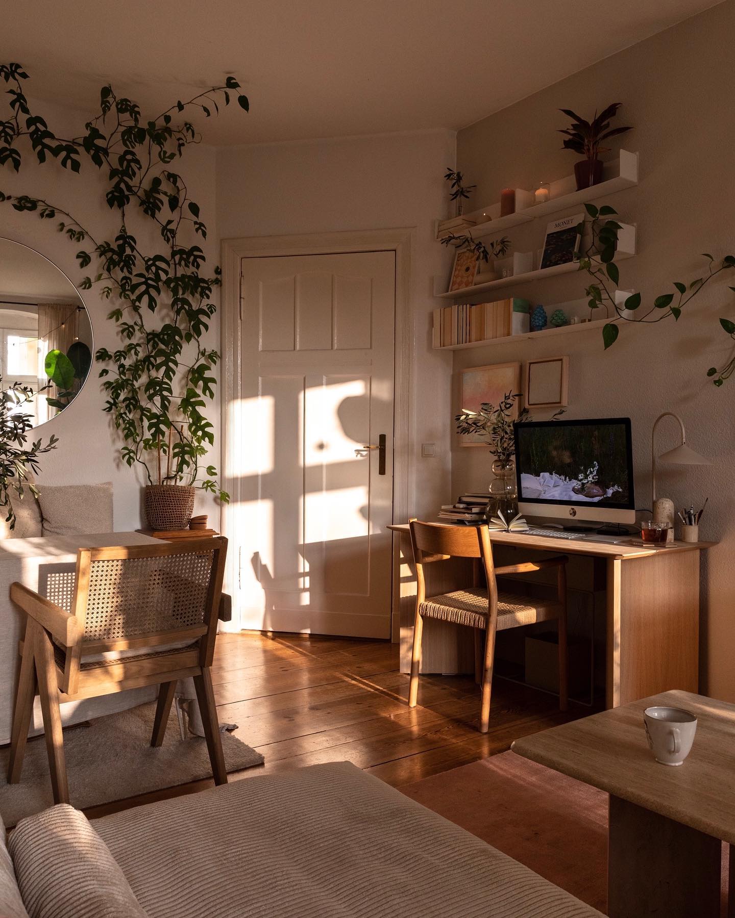 17. Use a Short Wall Between Living and Dining