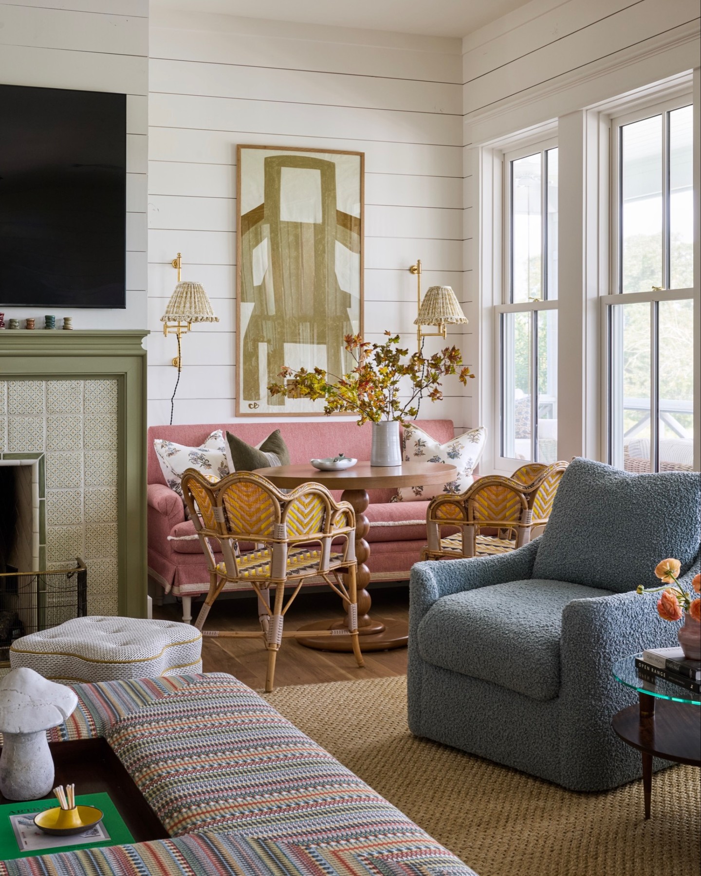 12. Tuck Dining Into a Banquette Corner