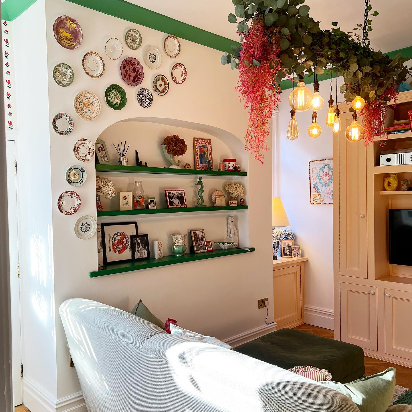 19. Soften Display Storage with Pale Pink