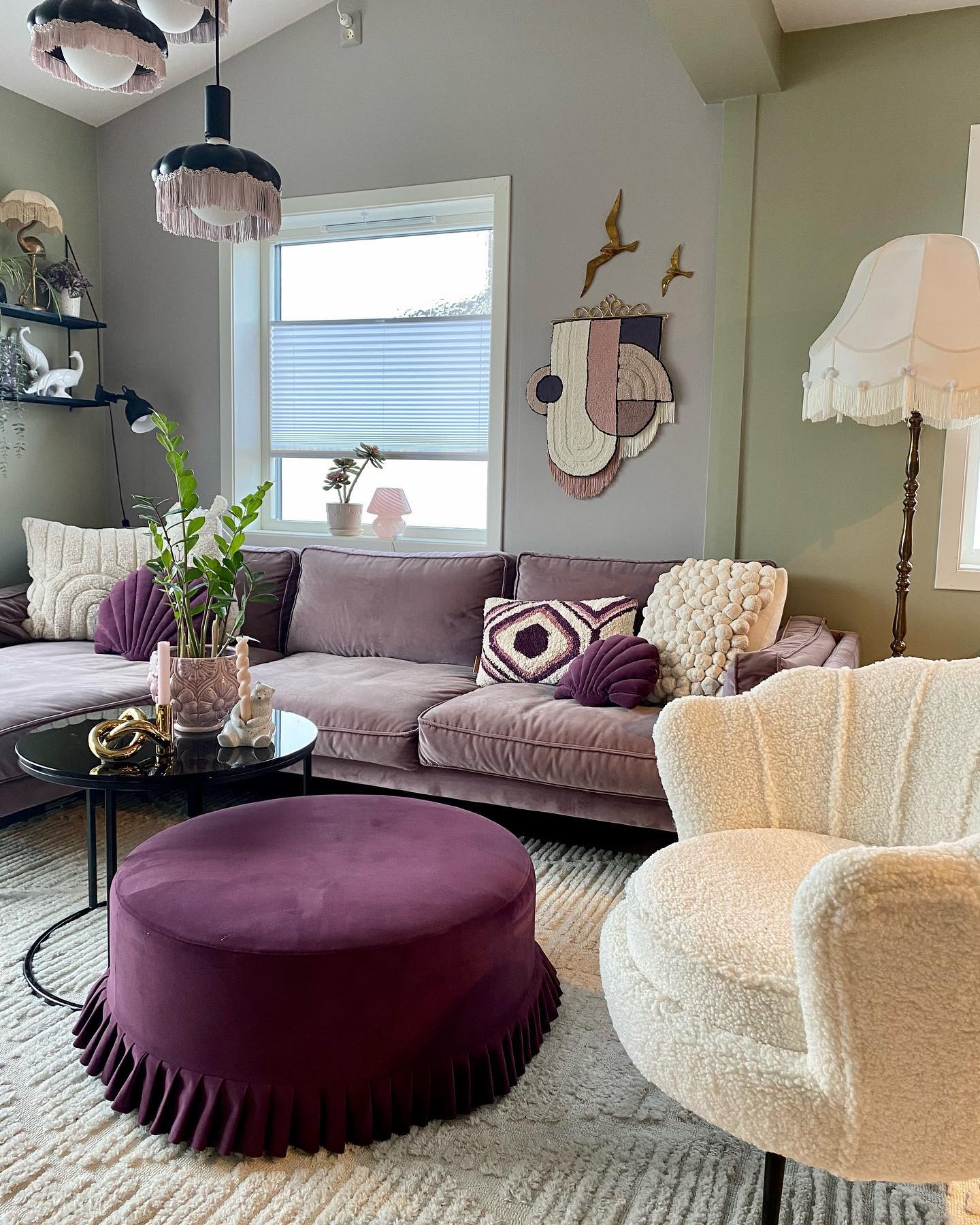 16. Mix Lavender Seating with Plum Accents