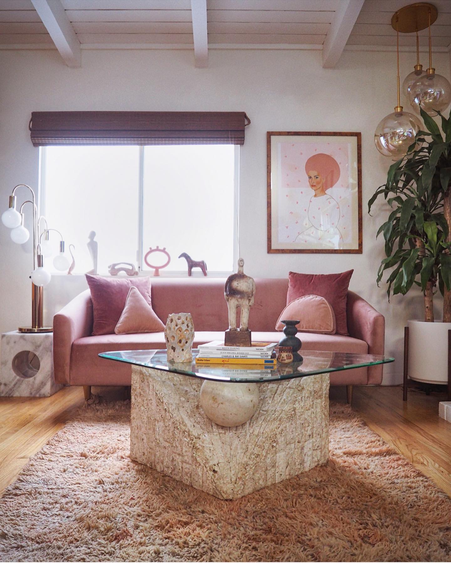 20. Balance a Rough Table Base With Soft Blush
