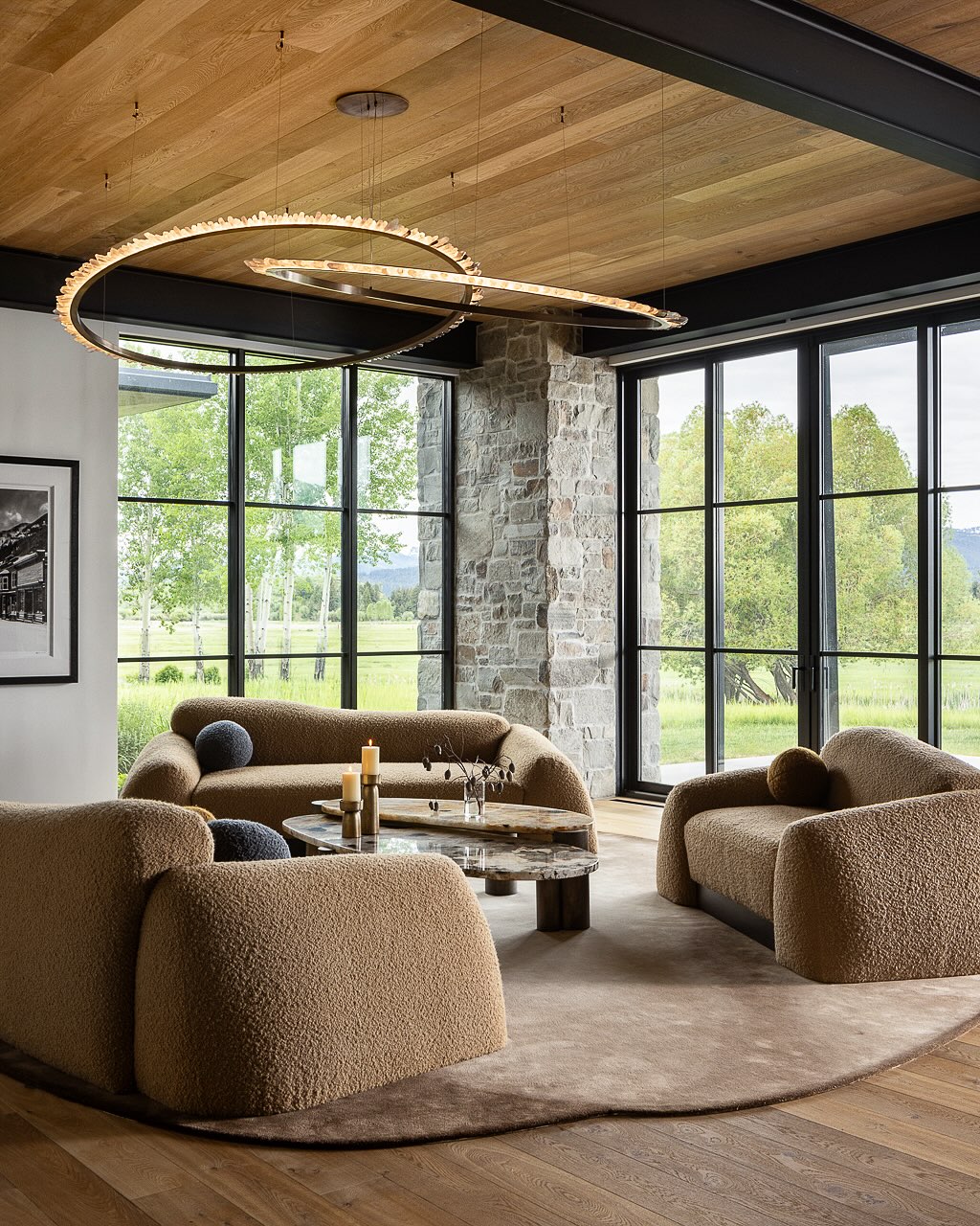 11. Round Out a Stone Room With Curved Seating