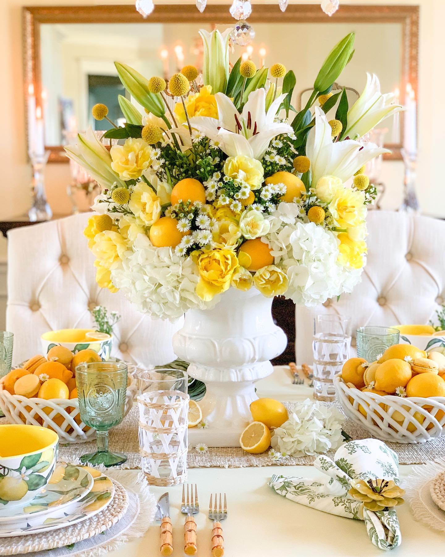 5. Brighten a White Bouquet With Whole Lemons