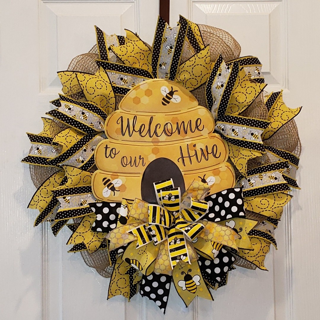 5. Frame a Beehive Sign With Yellow Mesh